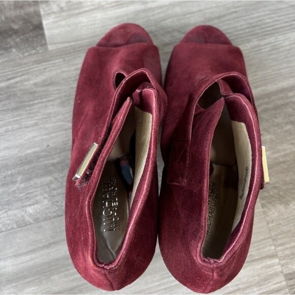 Michael Kors Suede Maroon Platform Stilleto Heels Size 9 Peep Toe - Picture 5 of 8